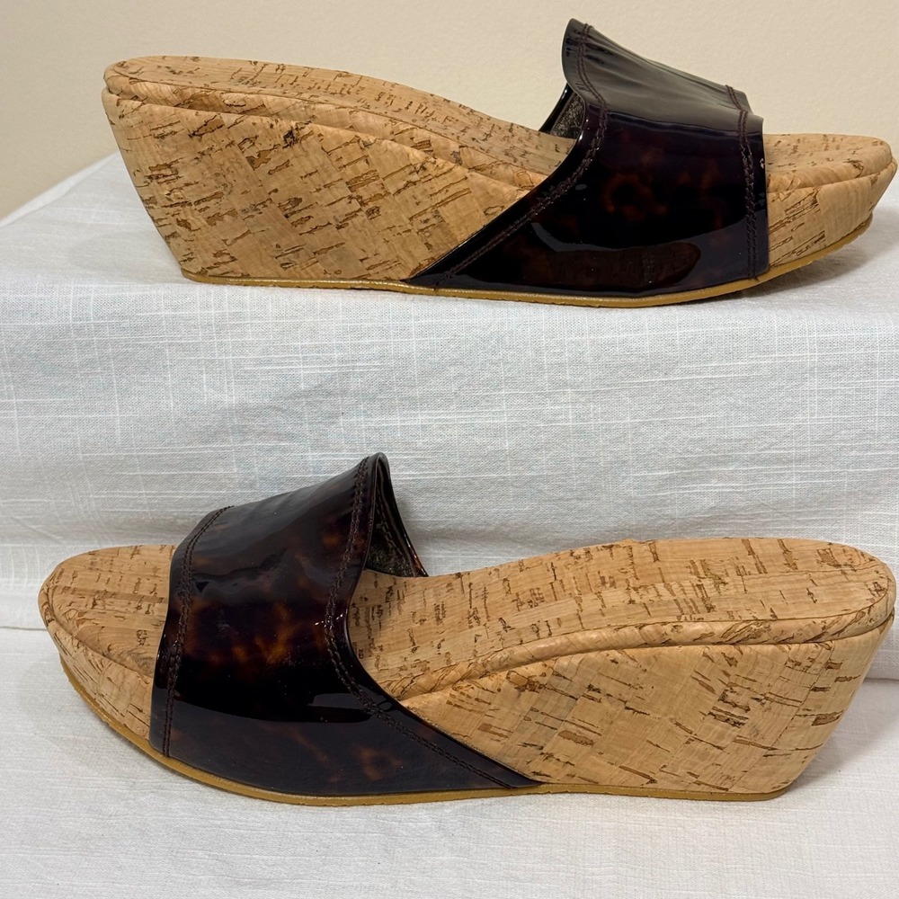 Stuart Weitzman Tortoise Patent‎ Cork Wedge Slide Sandals Women's Sz 8.5M Resort - Picture 10 of 15